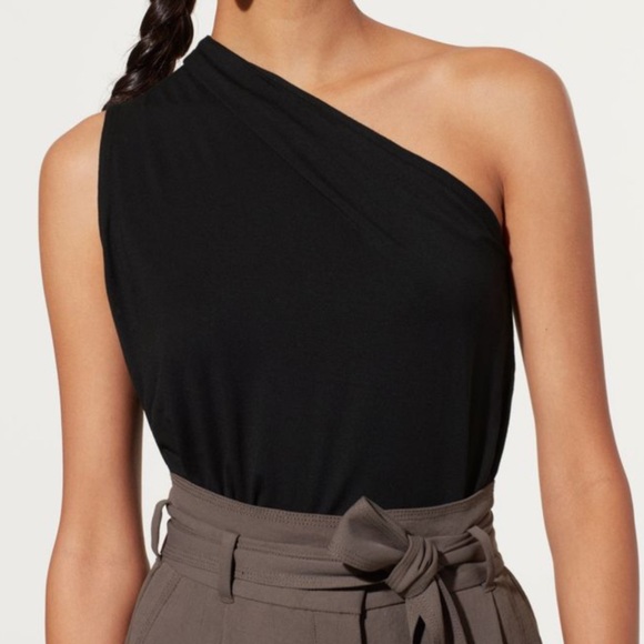 Aritzia Babaton Taddeo One Shoulder Top - Picture 6 of 8